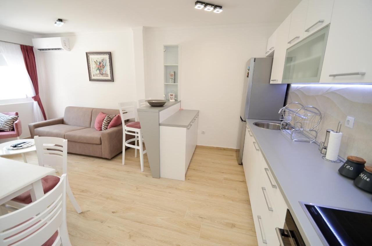Seafront Apartment Vujovic Prčanj Exterior foto