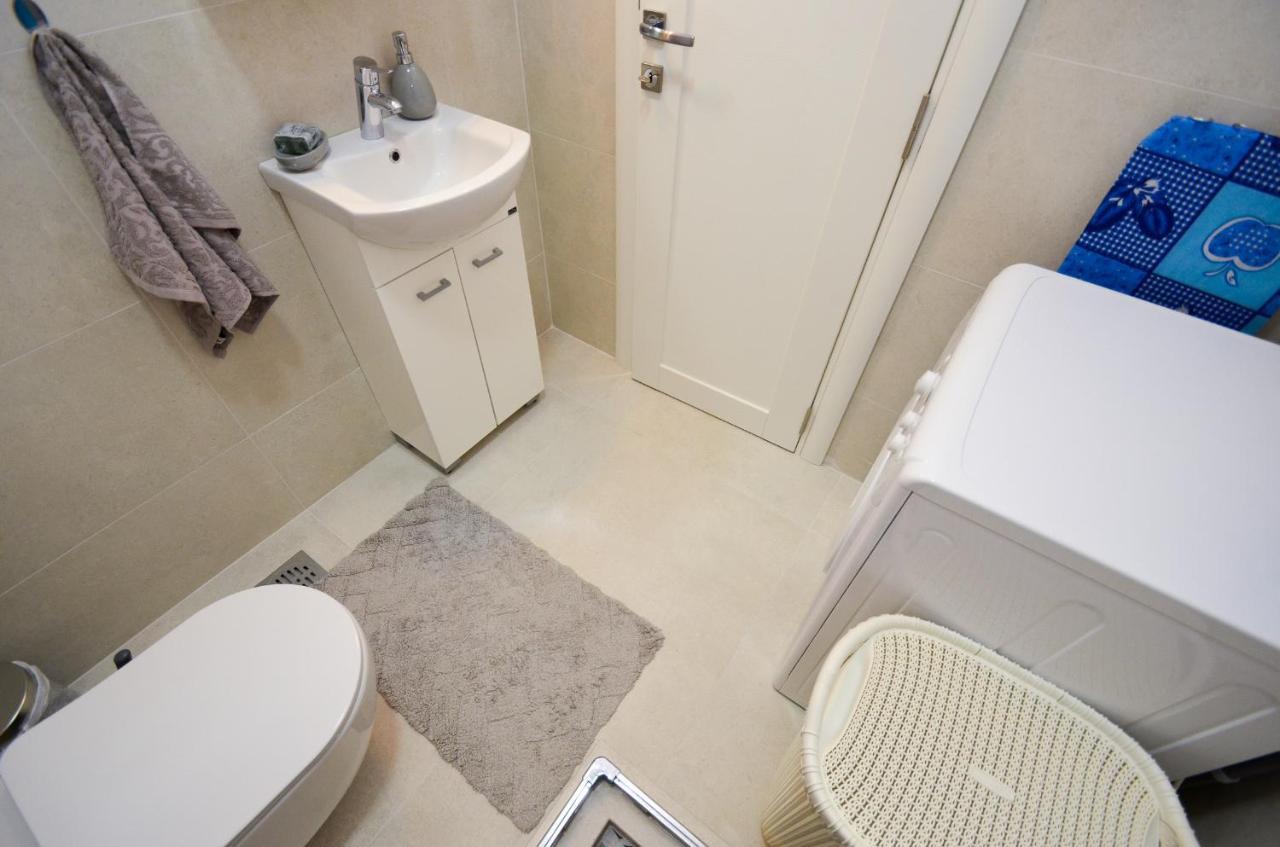 Seafront Apartment Vujovic Prčanj Exterior foto